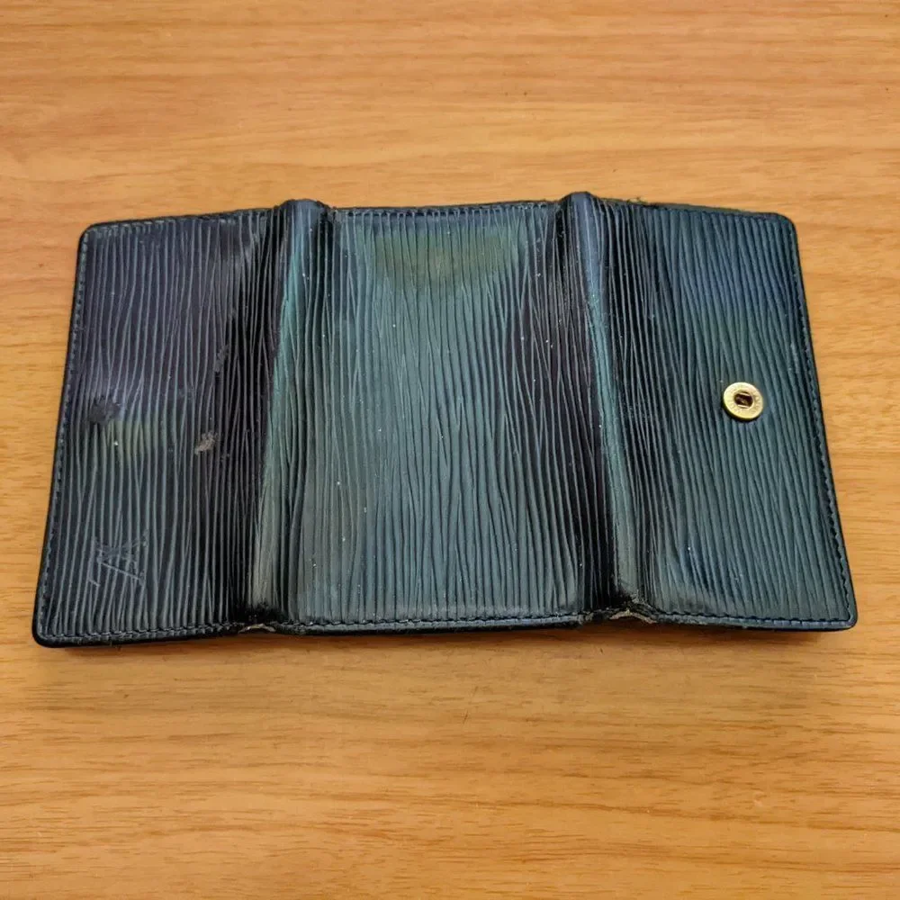 Louis Vuitton Epi Key Holder/Wallet #1142💥PRICE DROP💥
